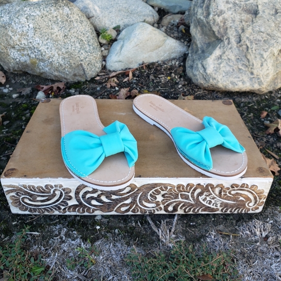 Darling Kate Spade Turquoise Bow Slide Sandals - Picture 3 of 11